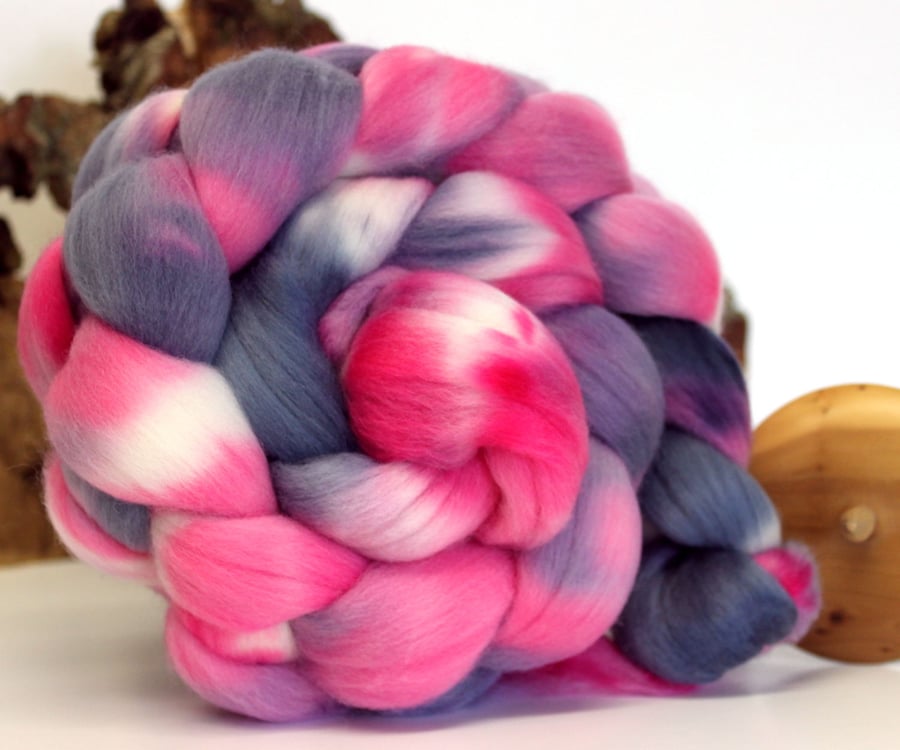 Fine Merino Wool Combed Top 100g Hand Dyed Spinning Felting 70s Very Berry III