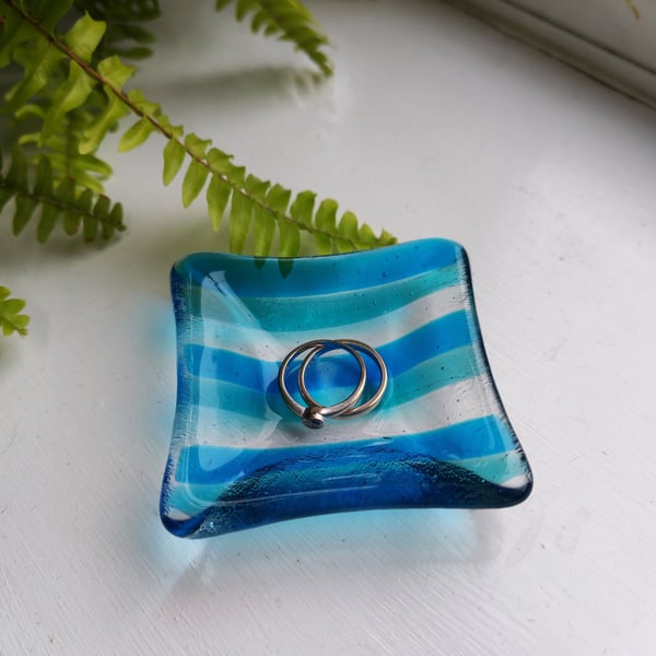 Fused Glass Trinket Dish 7cm square 