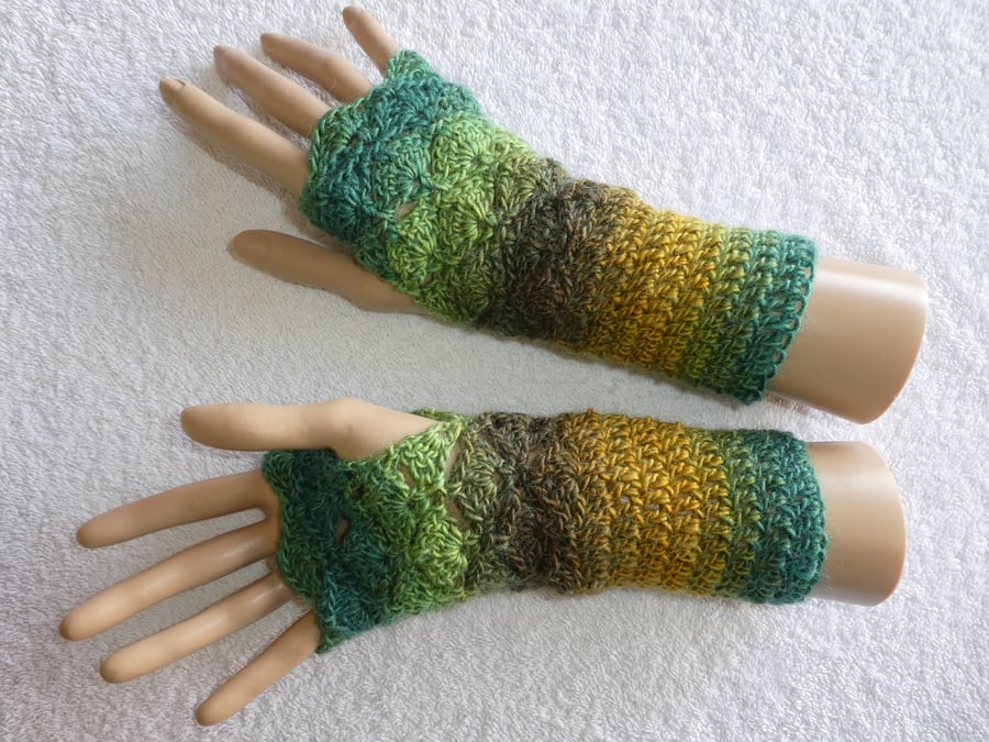 Crochet Fingerless Gloves Wrist Warmers in Double Knit Yarn Green and Gold No 1