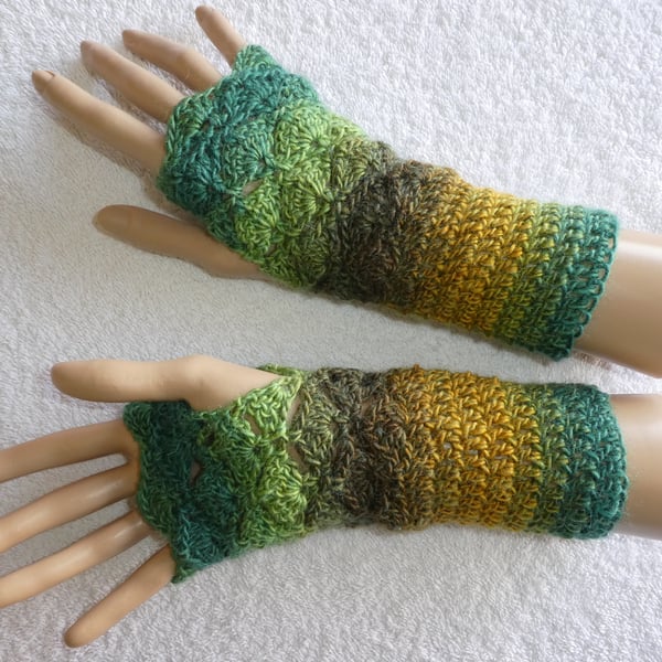 Crochet Fingerless Gloves Wrist Warmers in Double Knit Yarn Green and Gold No 1