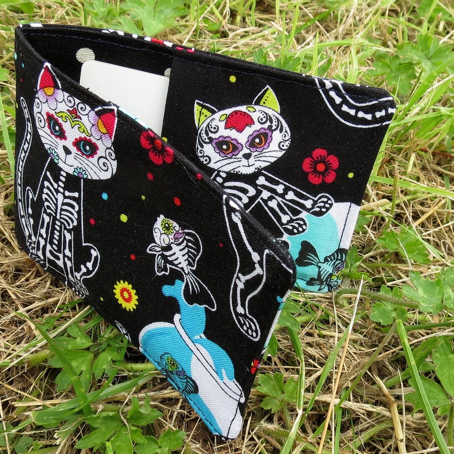 Travel card holder.  Card holder.  Oyster card sleeve.