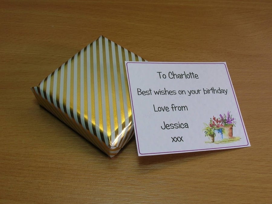 Gift wrap option, gift wrap service, personalised gift card, Post to recipient, 