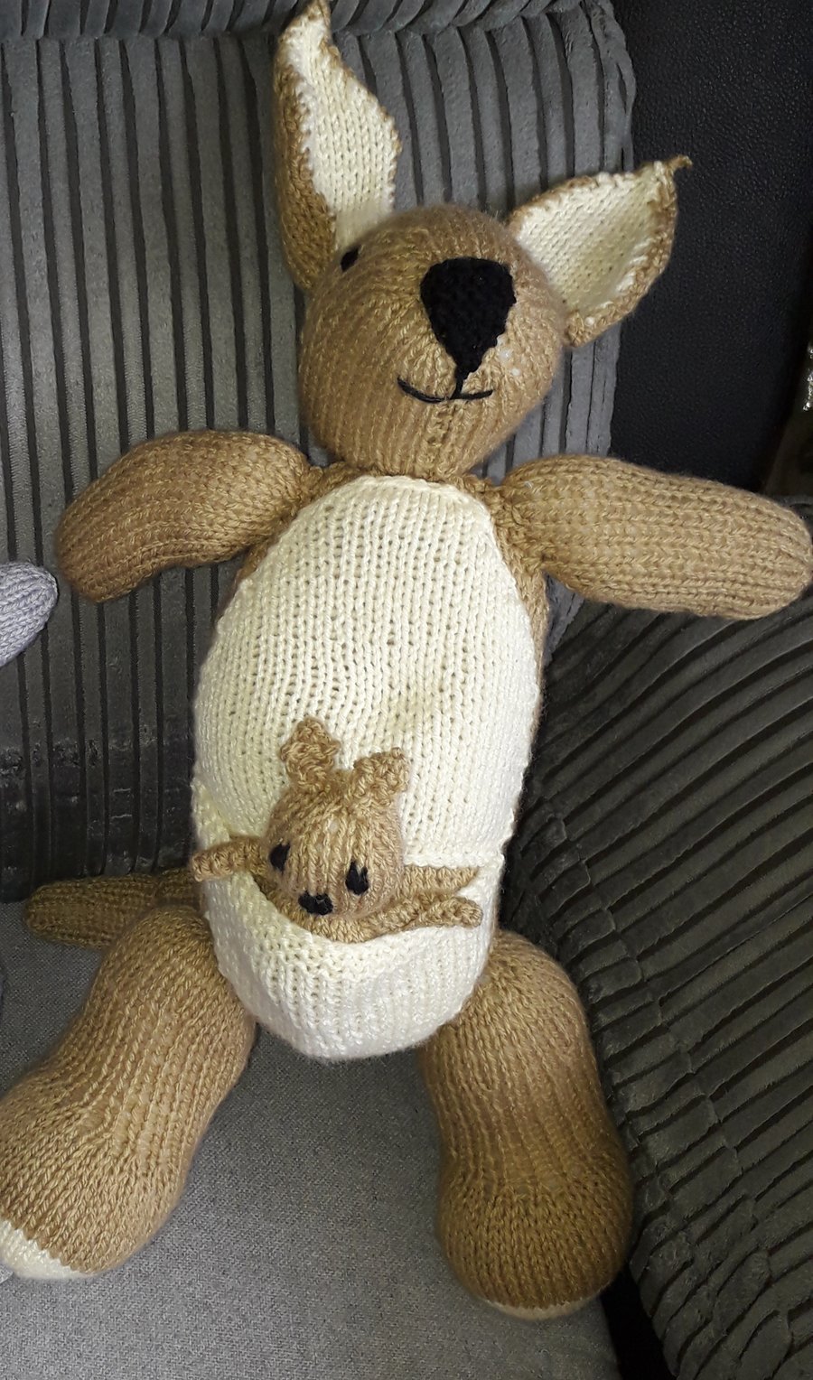 Hand knitted toy Kangaroo and Joey
