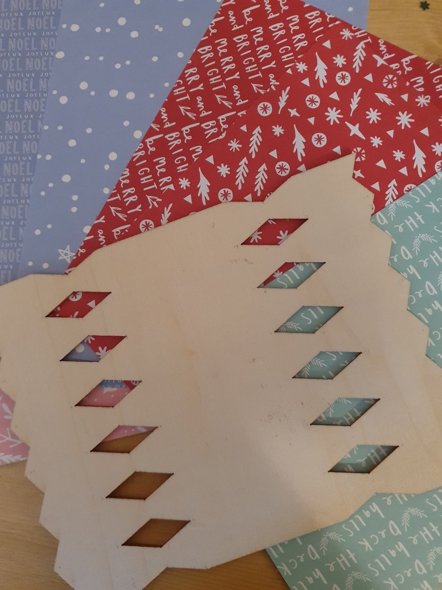 Wooden Christmas Cracker Template with Papers