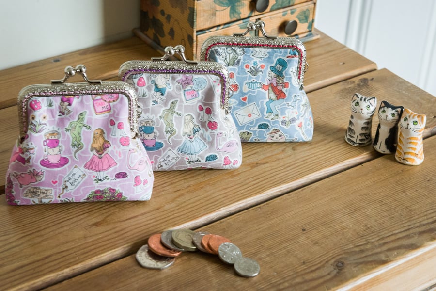Coin purse made with Alice in Wonderland print Liberty Lawn, 'Gallymoggers'