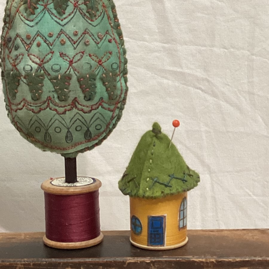 Pointy pin cushion No6