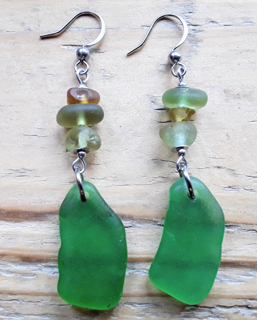 Beach Boho Dangle Earrings: Green Seaglass 