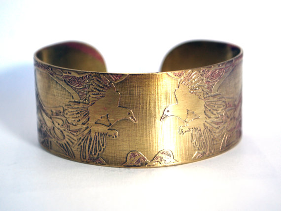 Brass magpie Cuff - medium size