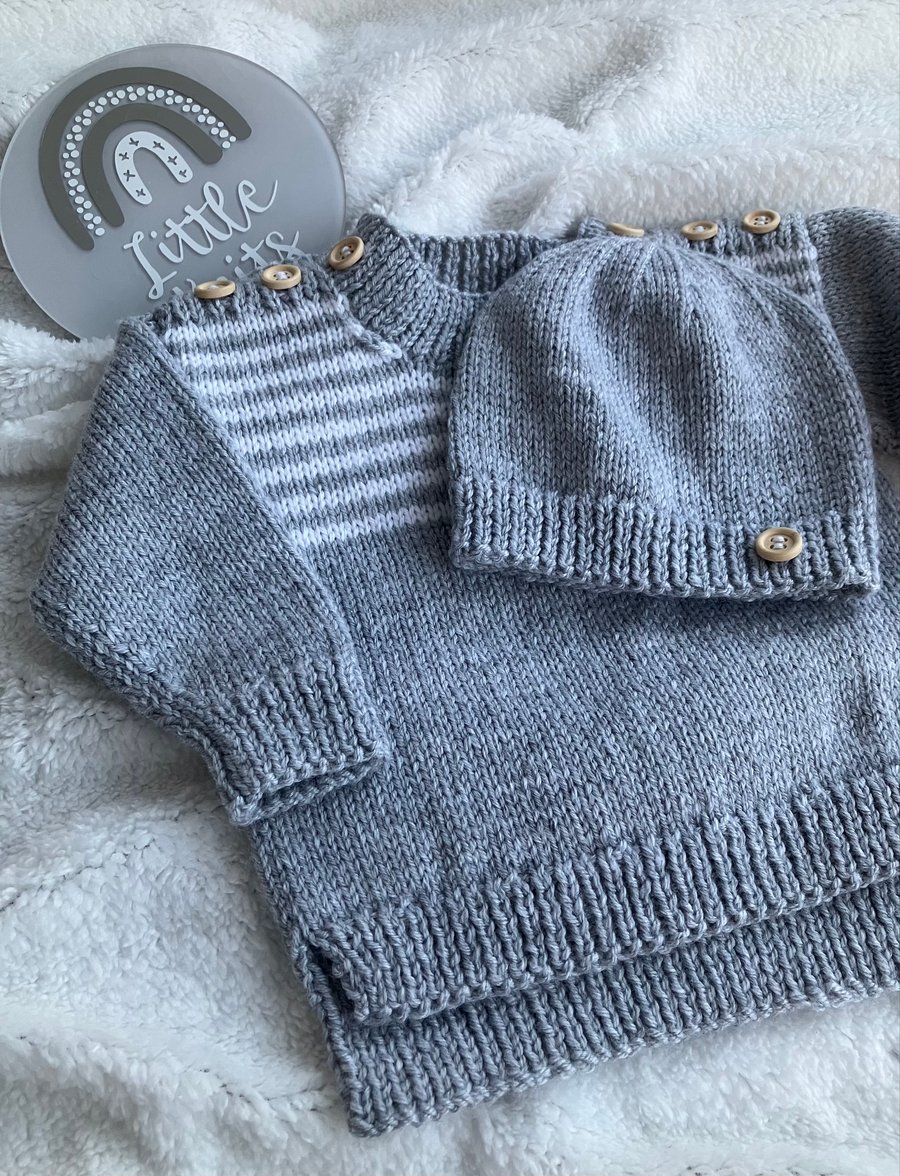 Hand Knitted ‘Teddy’ Baby Boy’s Jumper & Beanie Hat (9-12 months)