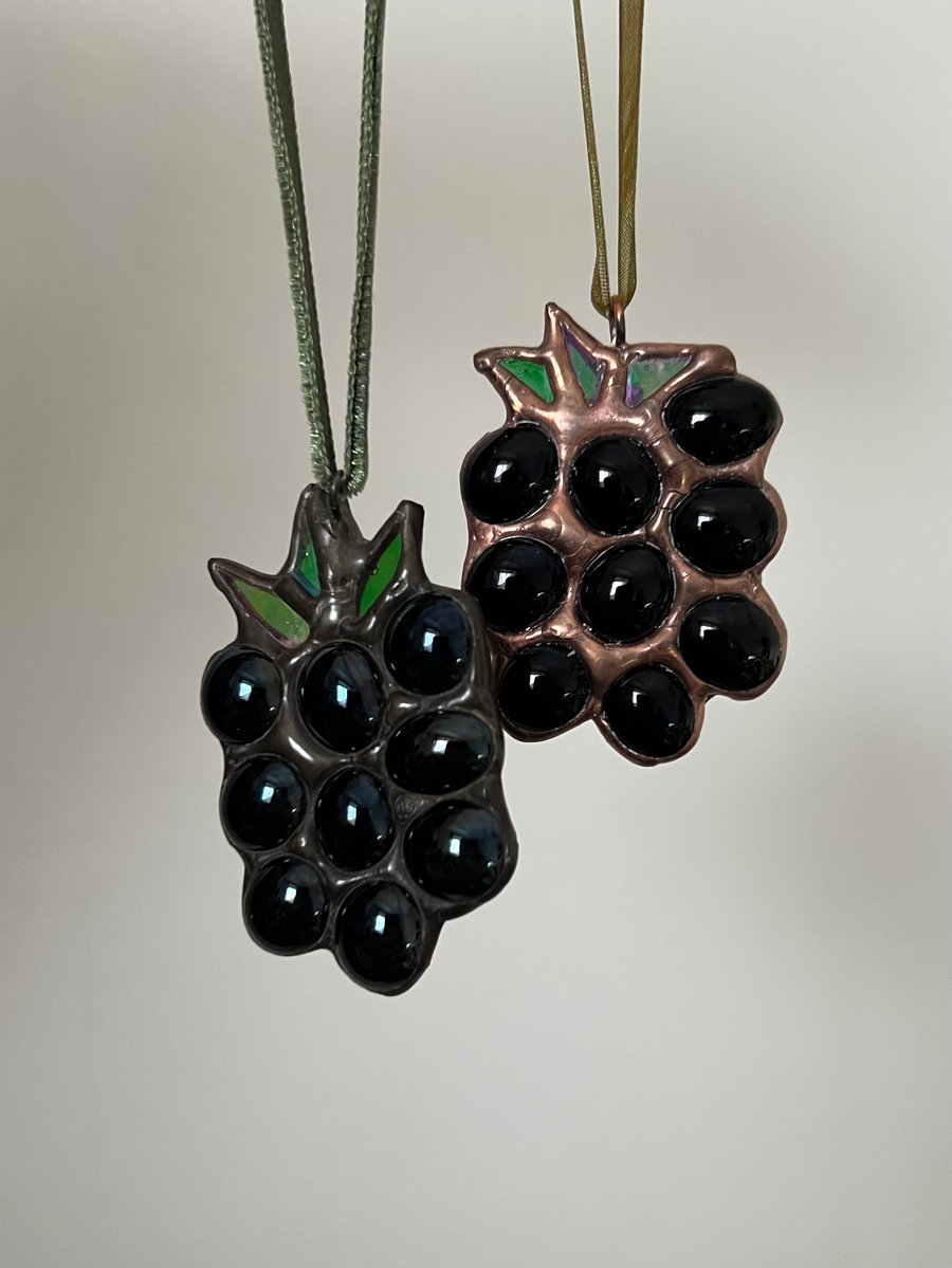 Stained glass blackberry in copper or black patina - perfectly imperfect