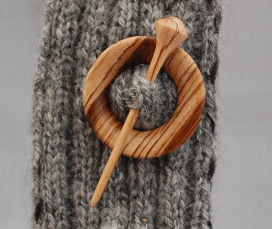 Shawl Pin in Zebrano