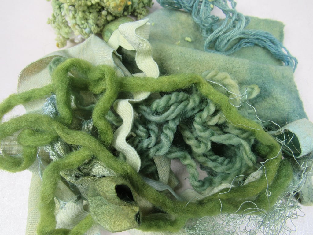 Green Natural Dye Fibre Scrap Pack