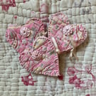 Heart needle case
