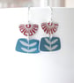 Flower earrings in red and teal - Image 5