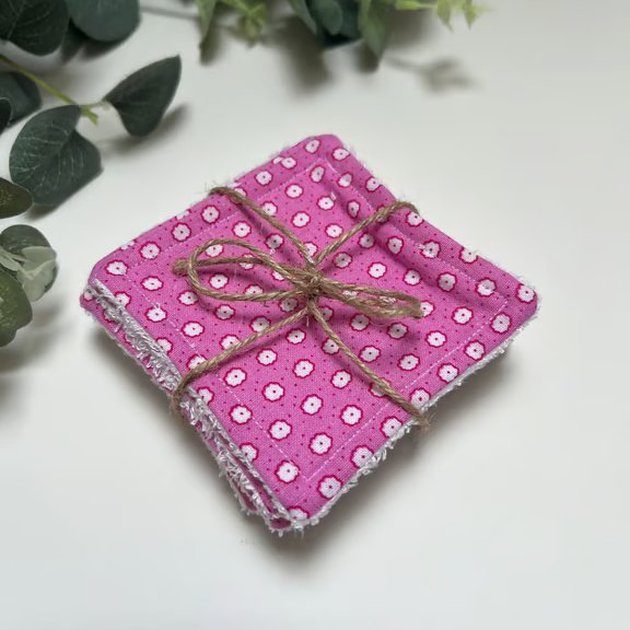 Reusable Bamboo Towelling Face Pads Pack of 7 - Pink Polka dot