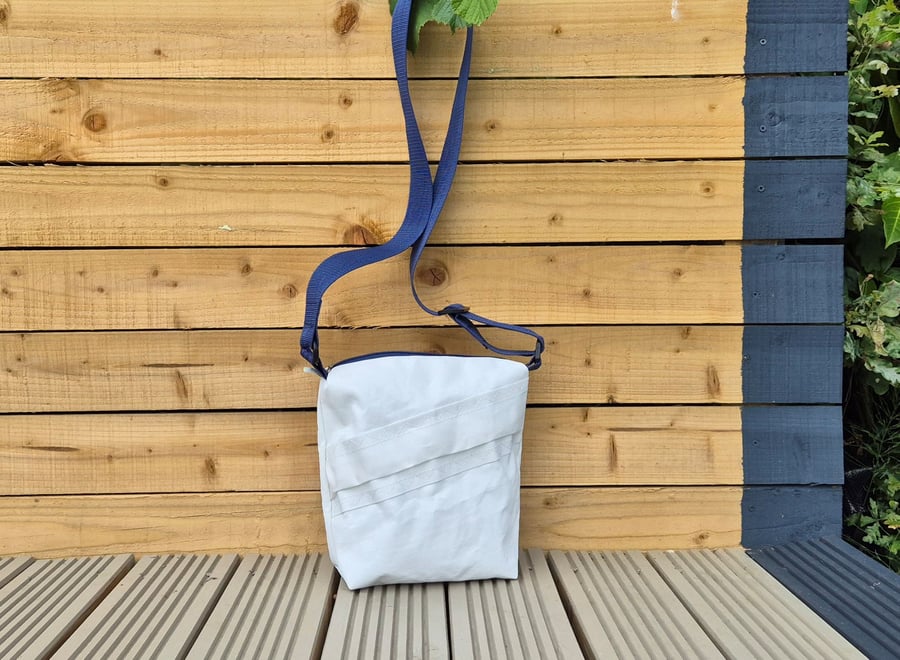 Upcycled Sailcloth Shoulder Bag – Crossbody Bag Nautical Style