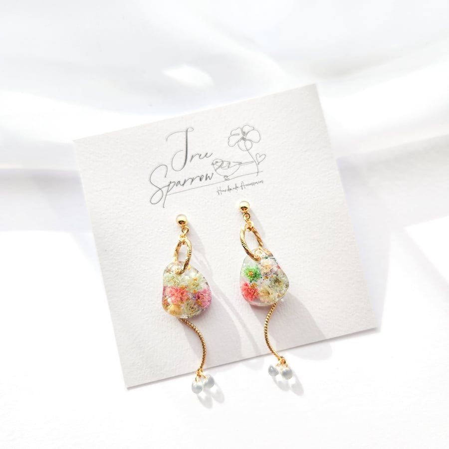 Dried Flowers Pendant Earrings, Floral Earrings Dangle Drop Earrings 