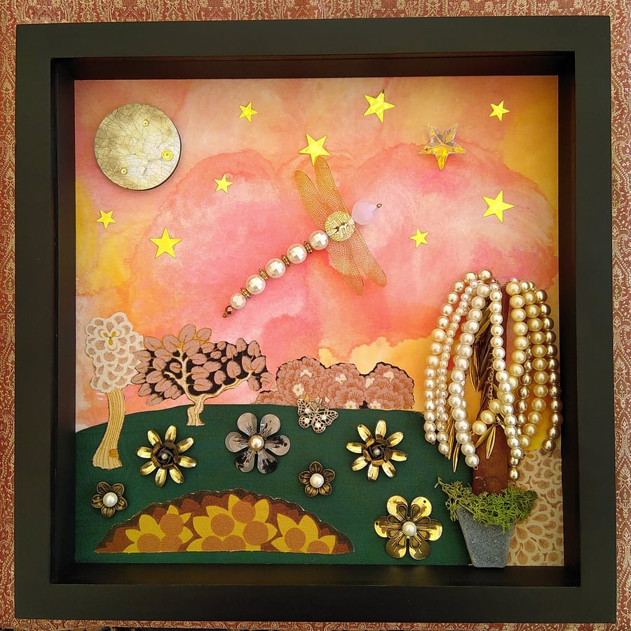 Sunset Garden Dragonfly Frame