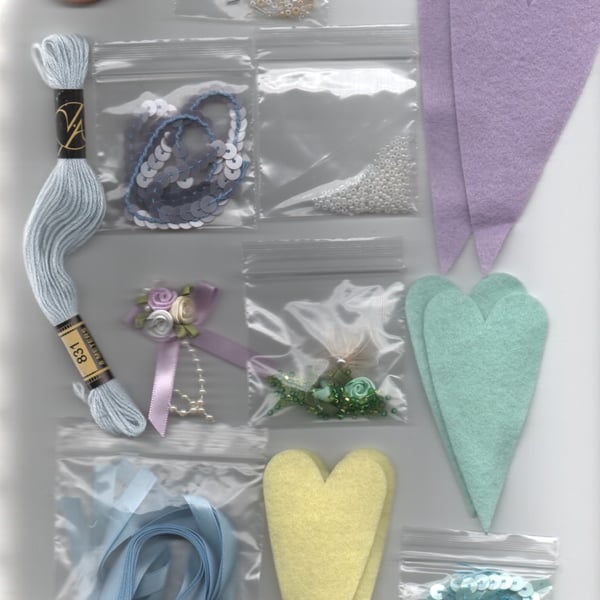 ChrissieCraft creative pastel FELT embellished  FOLKART HEARTS kit