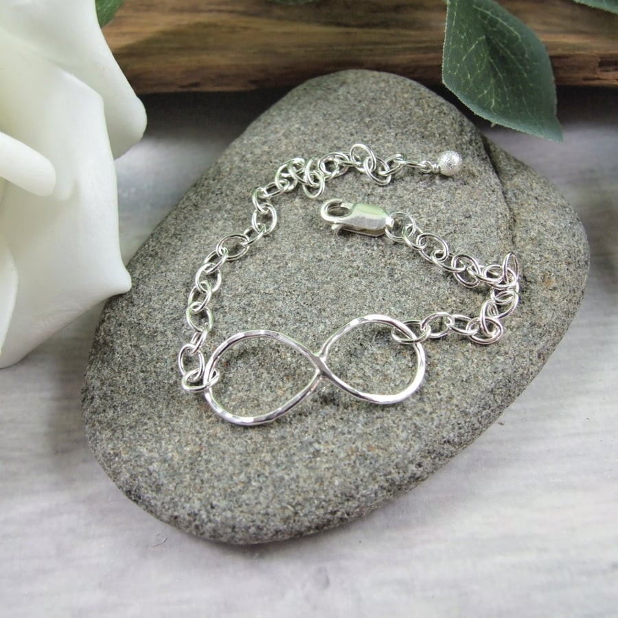 Adjustable infinity deals bracelet