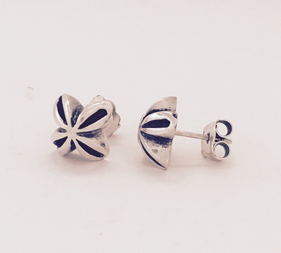 Silver and oxidised  flower shaped stud earrings