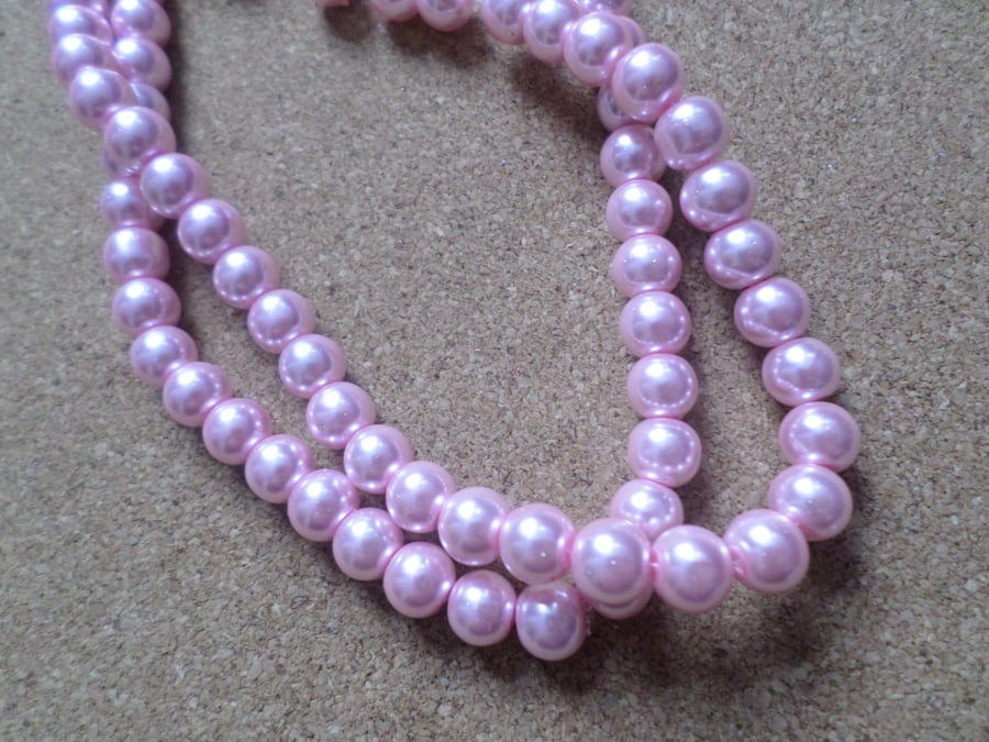 50 x Glass Pearl Beads - Round - 8mm - Pale Pink 