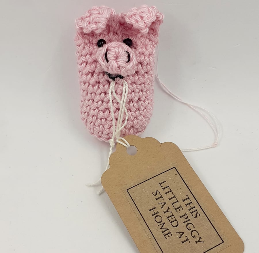 Crochet This Little Piggy Stayed at Home 