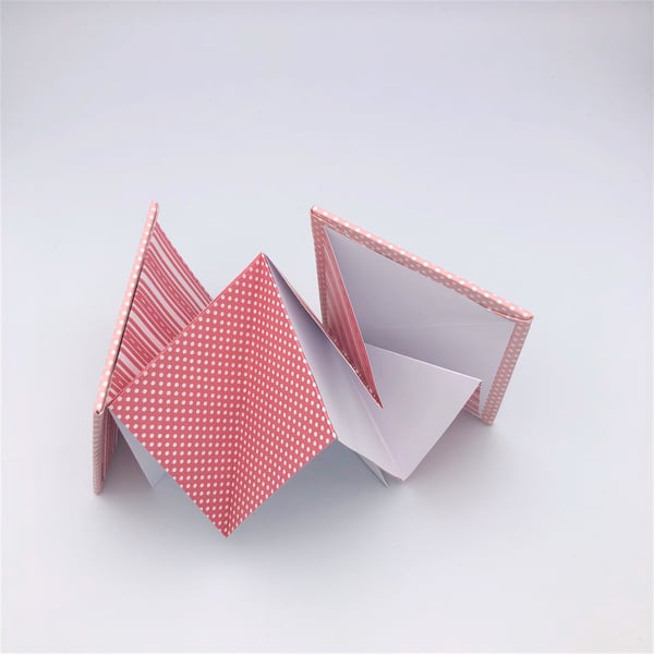Red Polka Dot Square ZigZag pocket book - FREE POSTAGE