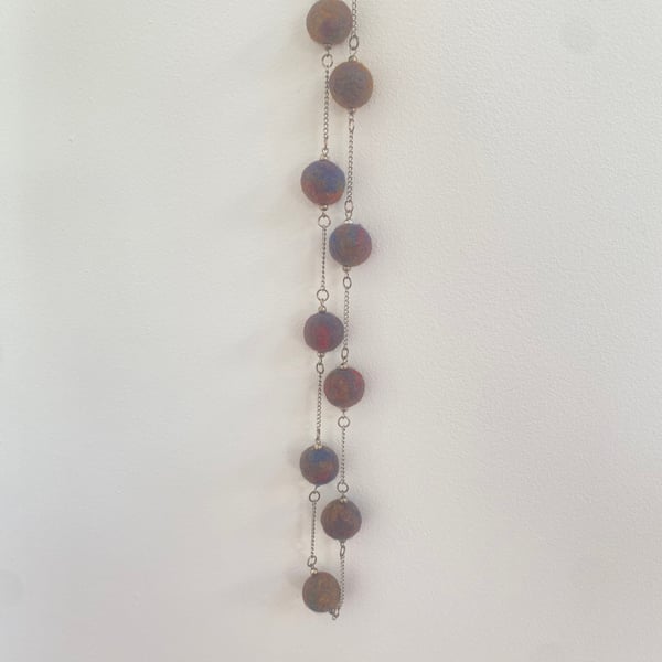 Felt Necklace. (809)