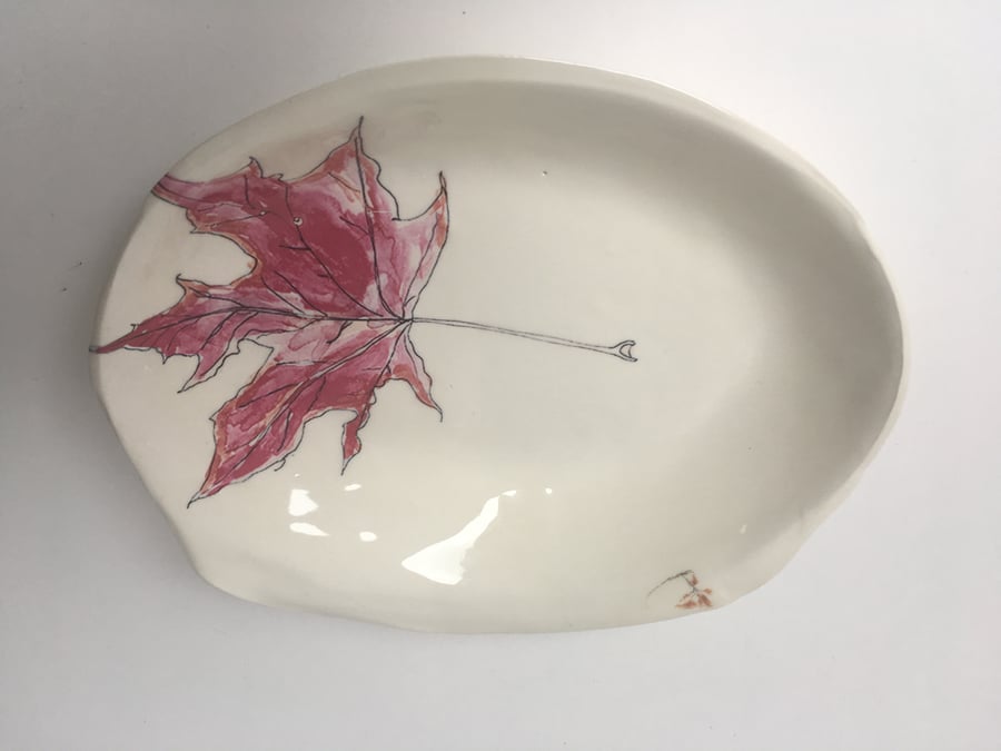 The Oval Dish - Autumn Series