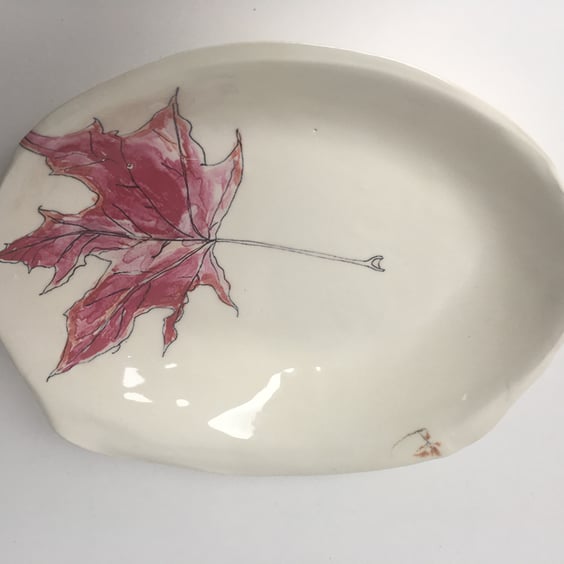 The Oval Dish - Autumn Series