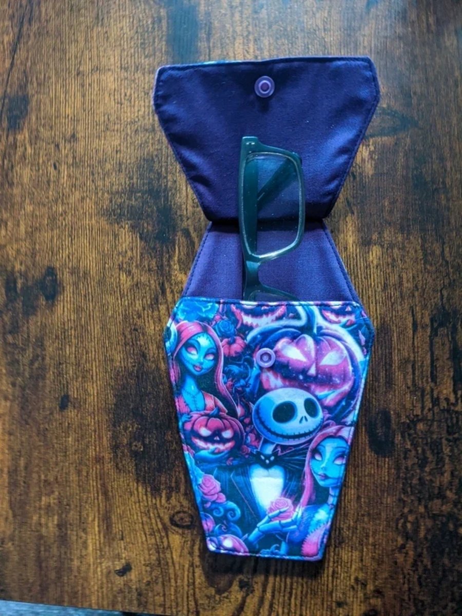 Jack & Sally Pouch – Gothic Stationery & Glasses Holder by Agira