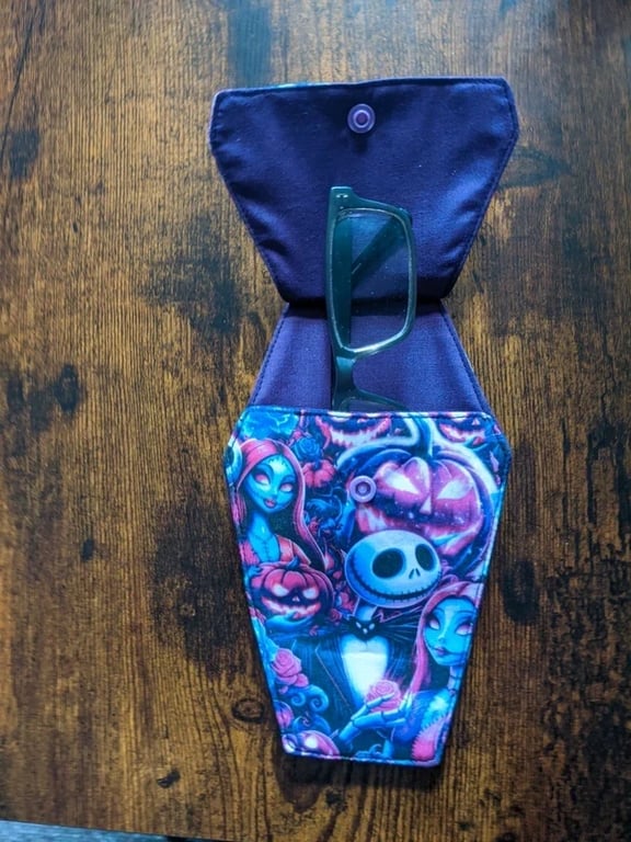 Jack & Sally Pouch – Gothic Stationery & Glasses Holder by Agira