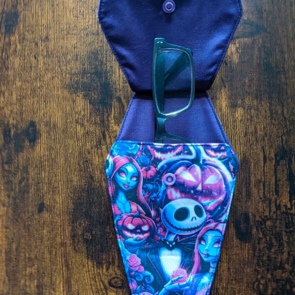 Jack & Sally Pouch – Gothic Stationery & Glasses Holder by Agira