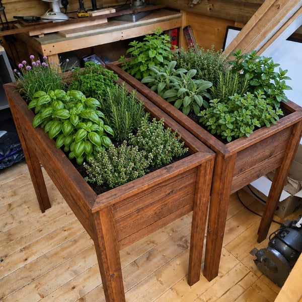Premium Redwood Planter