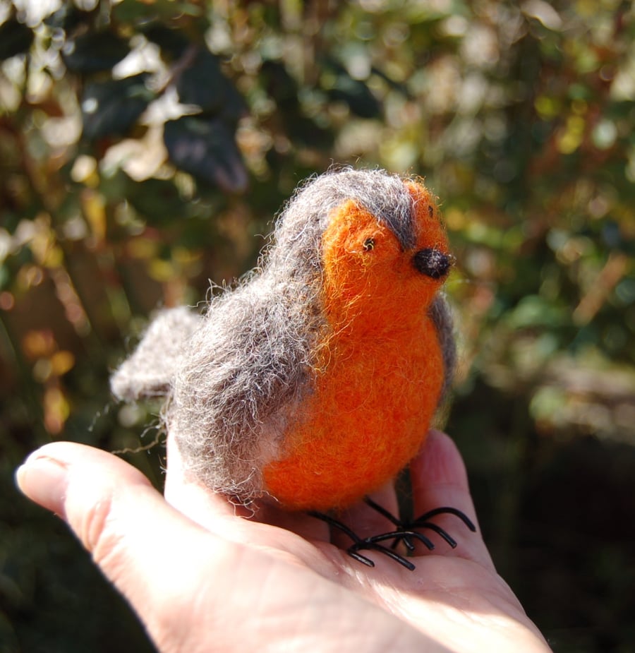 Needle Felt Robin - wool textile art 
