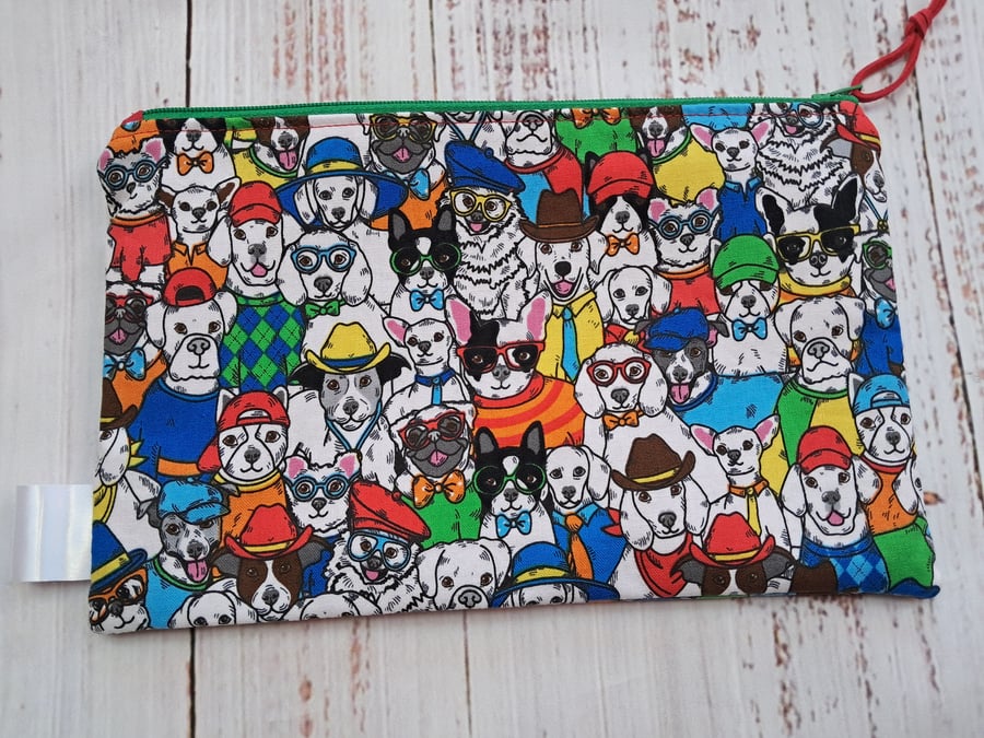 Dogs zip pouch