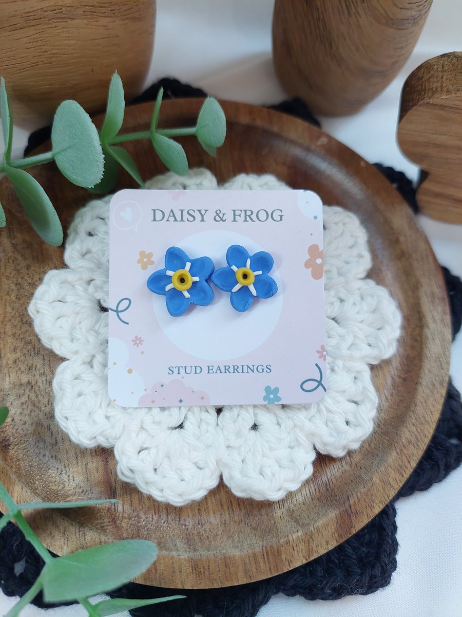 Forget me not stud earrings