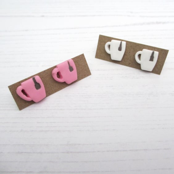 Mug stud earrings