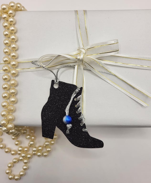 Fashion Gift Tag, Glitter Gift Wrap Accessory, Glam Label for Birthday