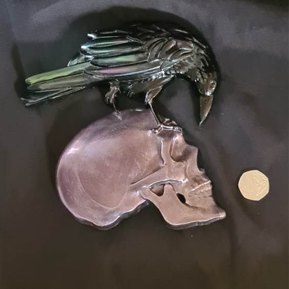 Spooky Raven Skull Resin Wall Plaque