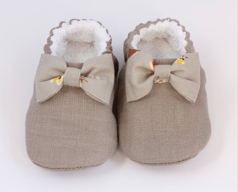 Linen baby girls shoes, baby booties, pram shoes, baby girls gifts. 