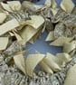Sparkling gold ribbon wreath - Image 4