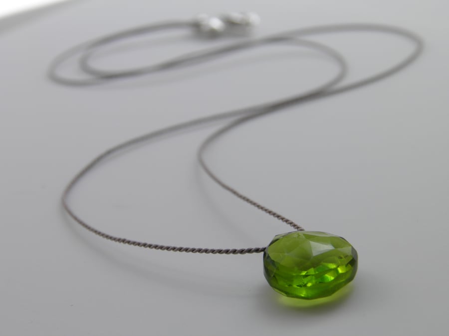 Minimalist Peridot Gemstone Necklace