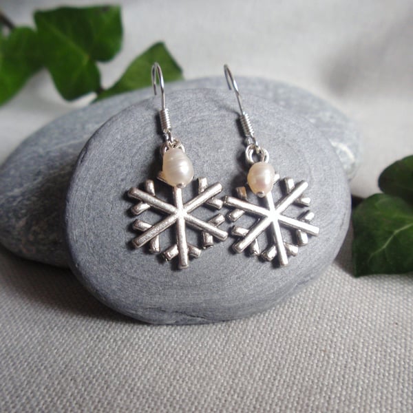 Italian 2.60 Ct. T.w. CZ Snowflake Drop Earrings In Sterling Silver | Ross Simons - Foto 10