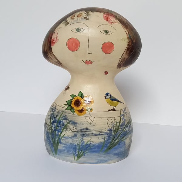 Figurative ceramic vase 