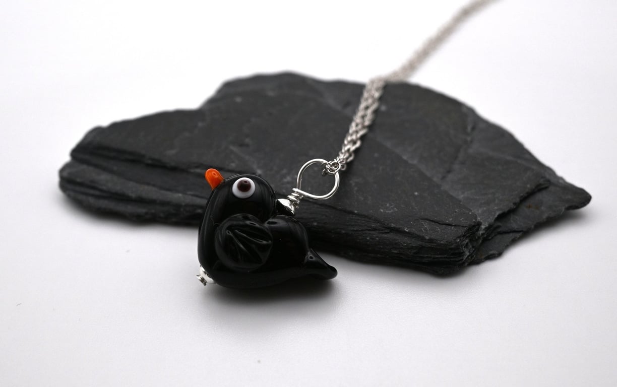 glass blackbird pendant necklace