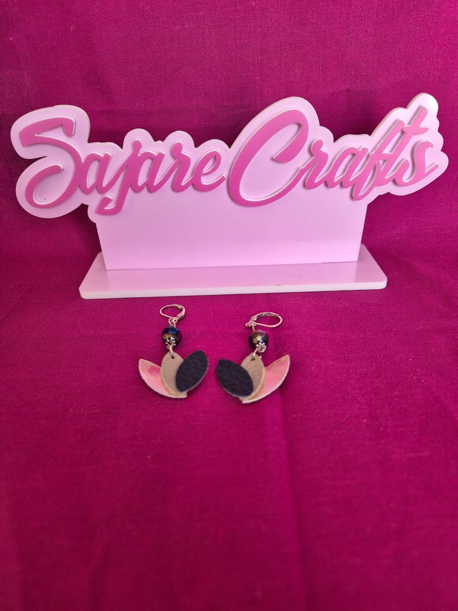 Dangle Earrings 