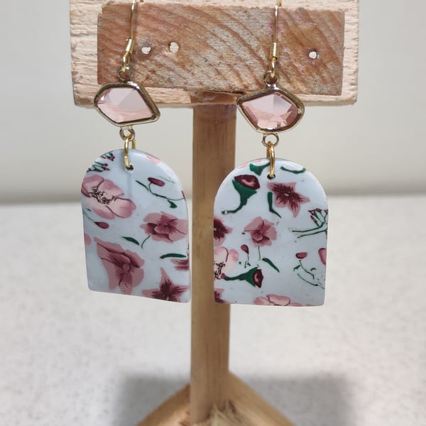 Spring floral arch gem dangle earrings 