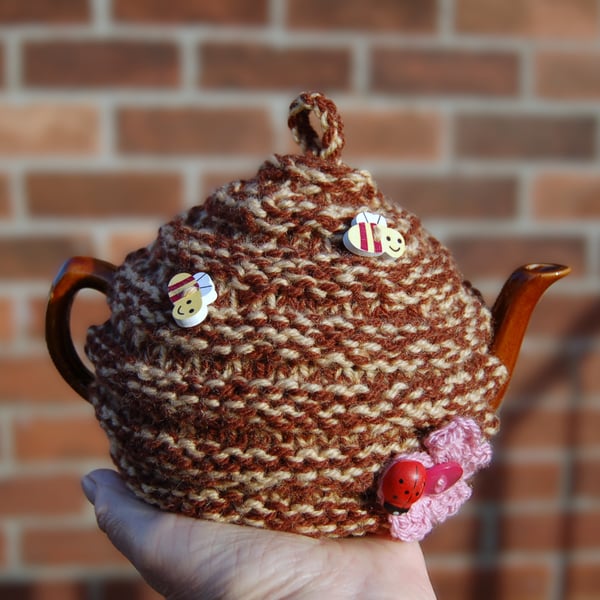 Beehive Tea cosy to fit a small 1 or 2  cup teapot, knitted tea cosy